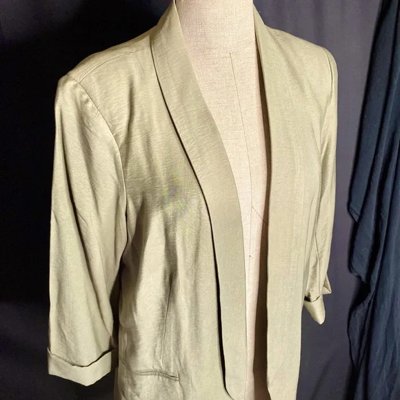 NWT Lauren Conrad Blazer Sage Green - Picture 1 of 13